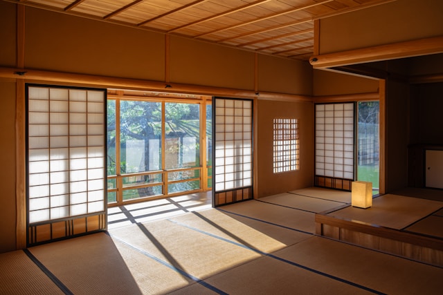なぜ独学の宅建士が、今「空き家」に注目するのか？
